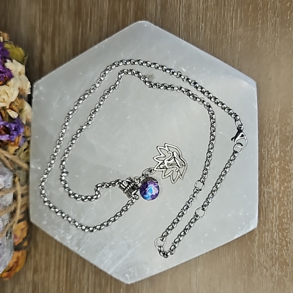 Lotus Flower with Blue Snow Jasper gem stone charm Stainless chain necklace - Picture 4 of 5